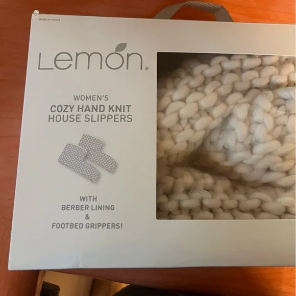 Lemon Women's Hand Knit Slippers - Cream - Picture 2 of 9